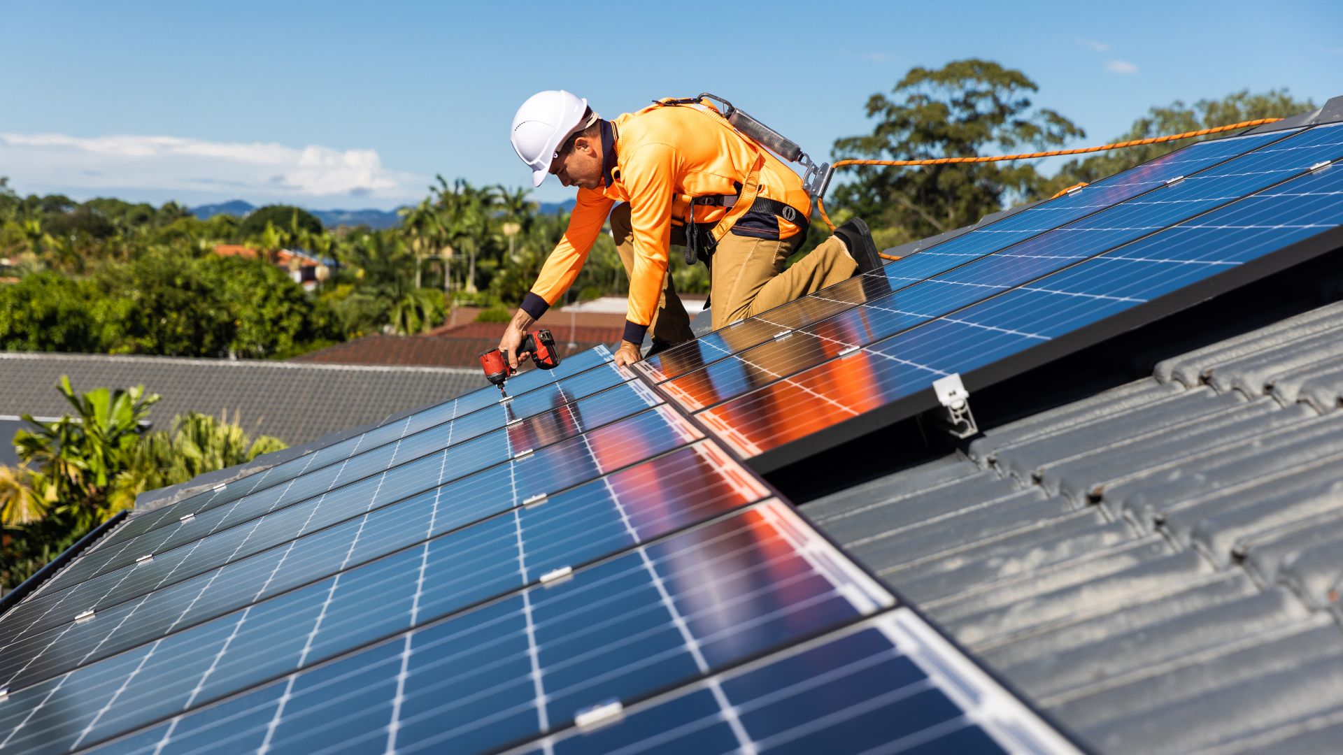 What-Happens-If-the-Solar-Panel-Is-Overloaded-2