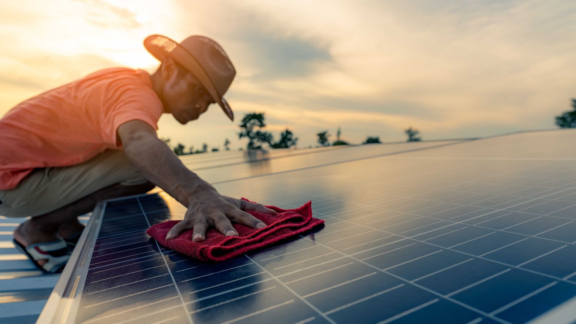 Can I expect to find water droplets in my solar panels?
