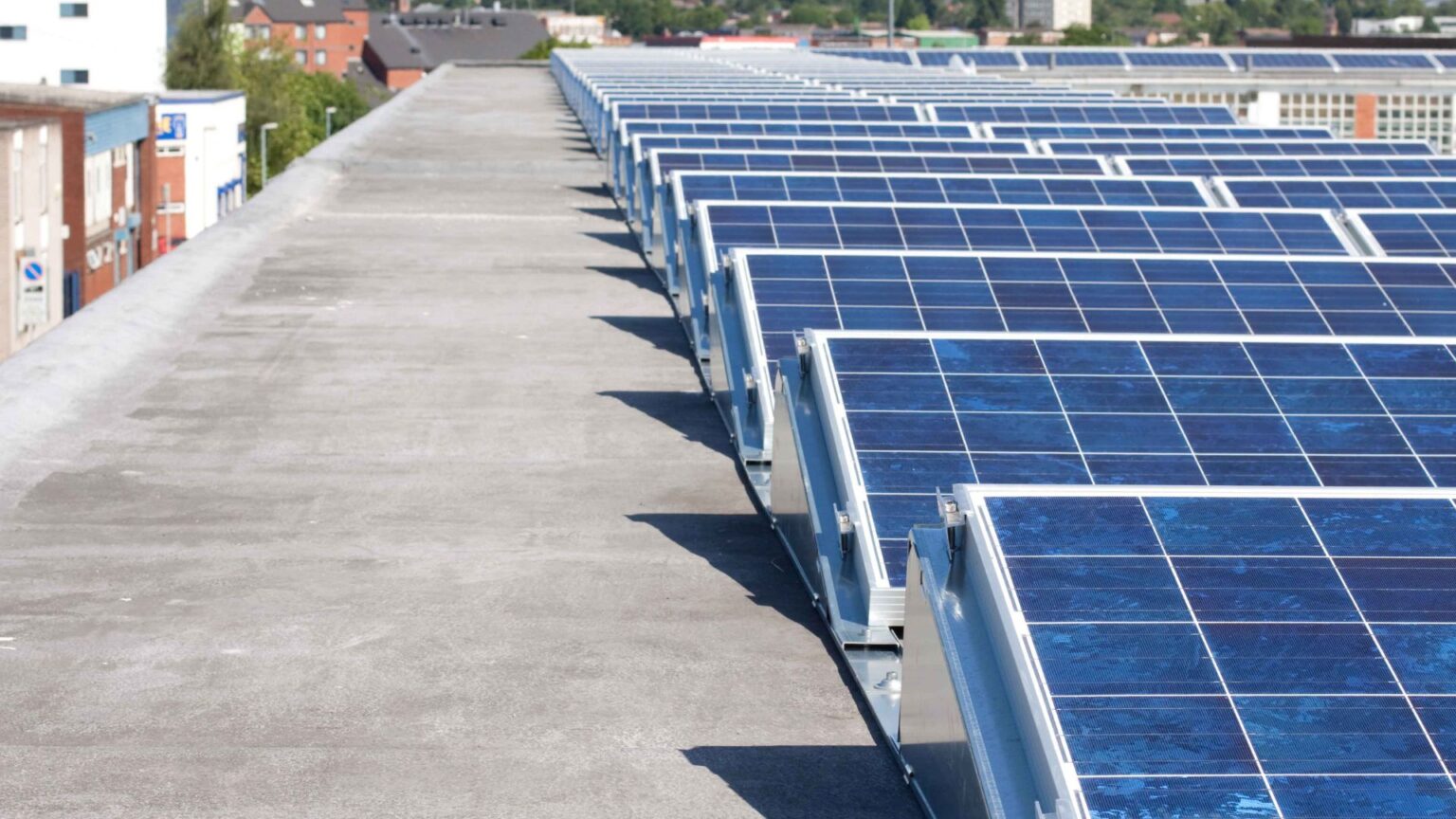 How-to-connect-multiple-solar-inverters-together-3-1536x864
