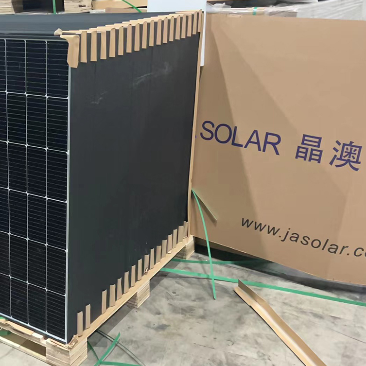 JA Solar JAM72D40 MB 570-595W
