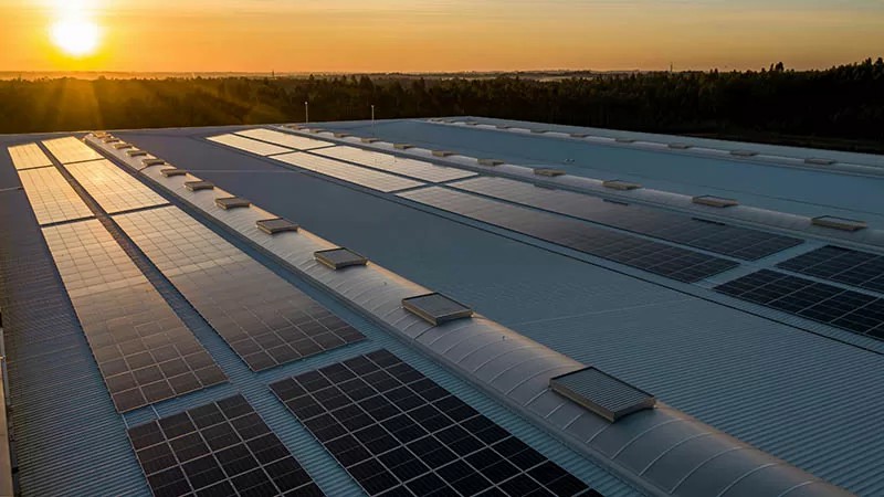 PV industry loses $6.5 billion: reinvention or obsolescence?